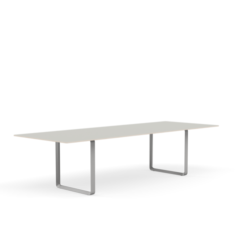 70/70 Table (295 x 108 cm)