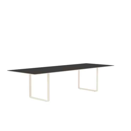 70/70 Table (295 x 108 cm)