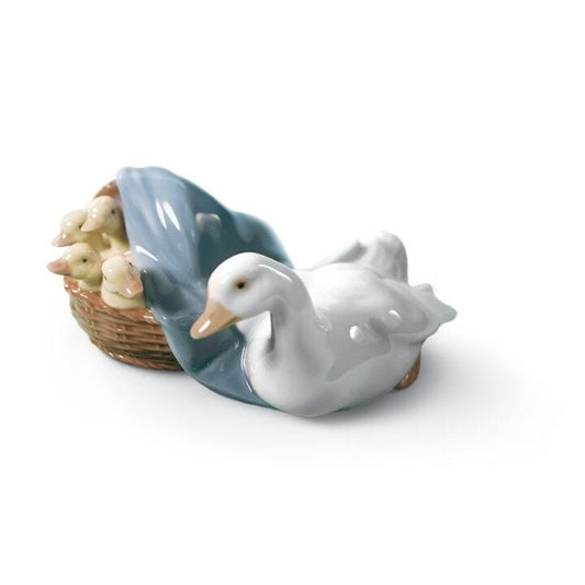 Ducklings Figurine by Lladró
