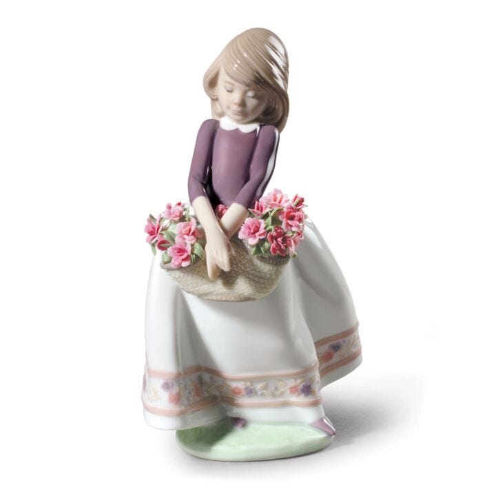 May Flowers Girl Figurine by Lladró