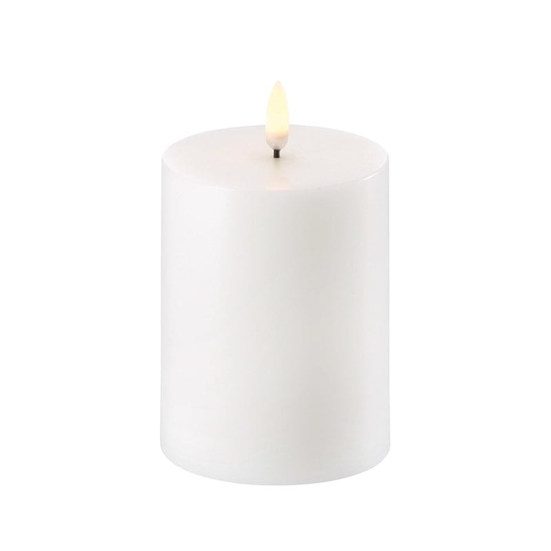 LED pillar candle by Uyuni Lighting #7,8 x 10 cm, nordic white #