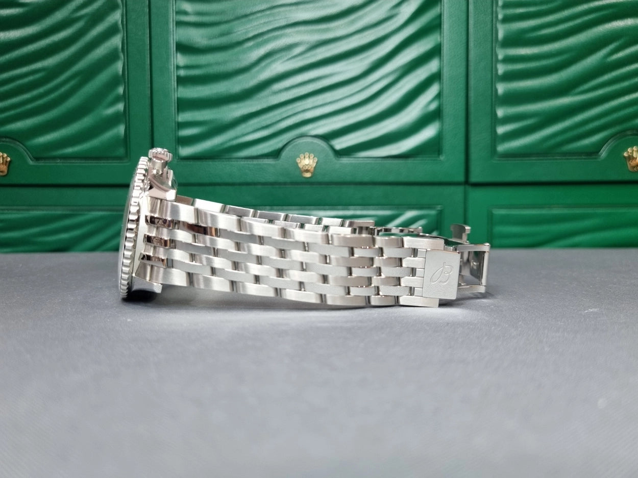 [빈티지/매장즉시발송] Breitling 네비타이머 크로노그래프 43 (스틸 | 블랙 다이얼 | 메탈 브레이슬릿)