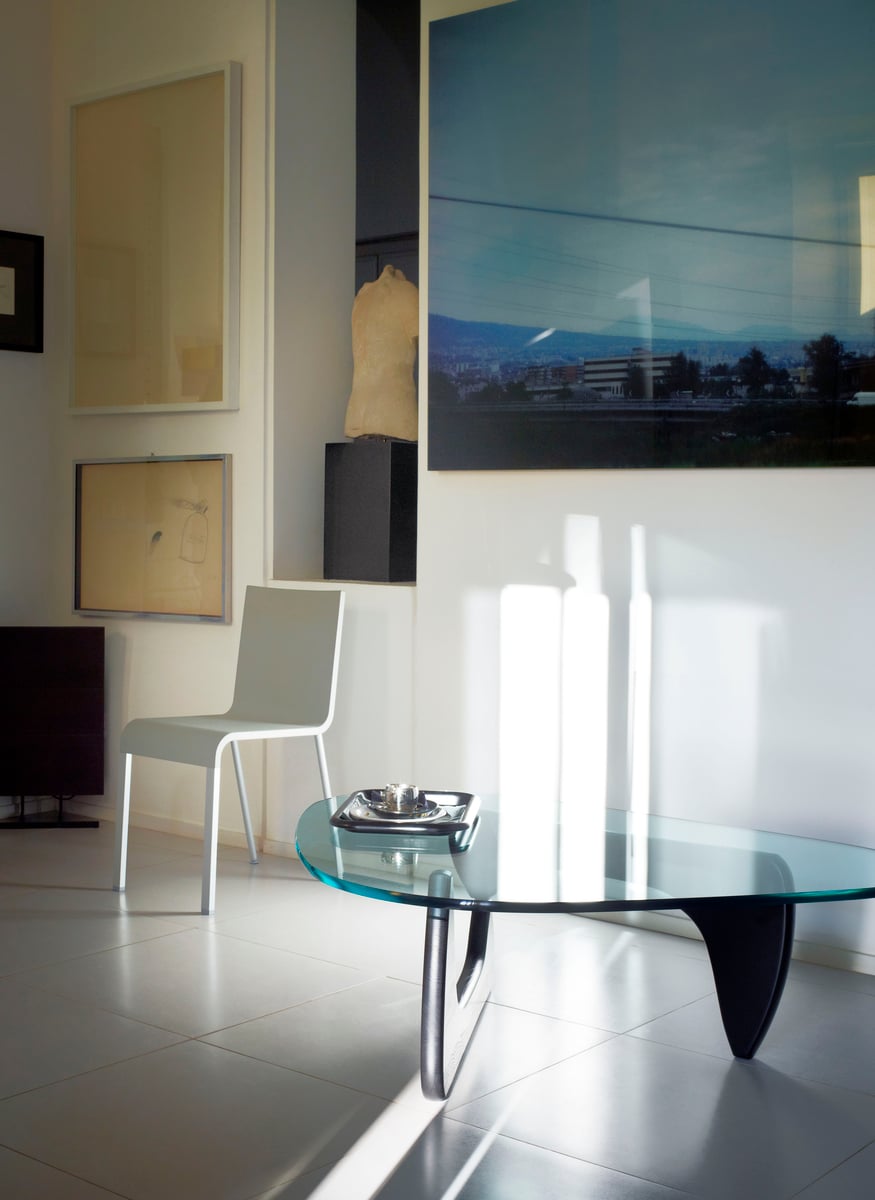 Noguchi coffee table, black ash