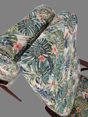 947 Armchairs for Ton, 1970s, Set of 2-BYY-1792576