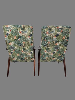 947 Armchairs for Ton, 1970s, Set of 2-BYY-1792576