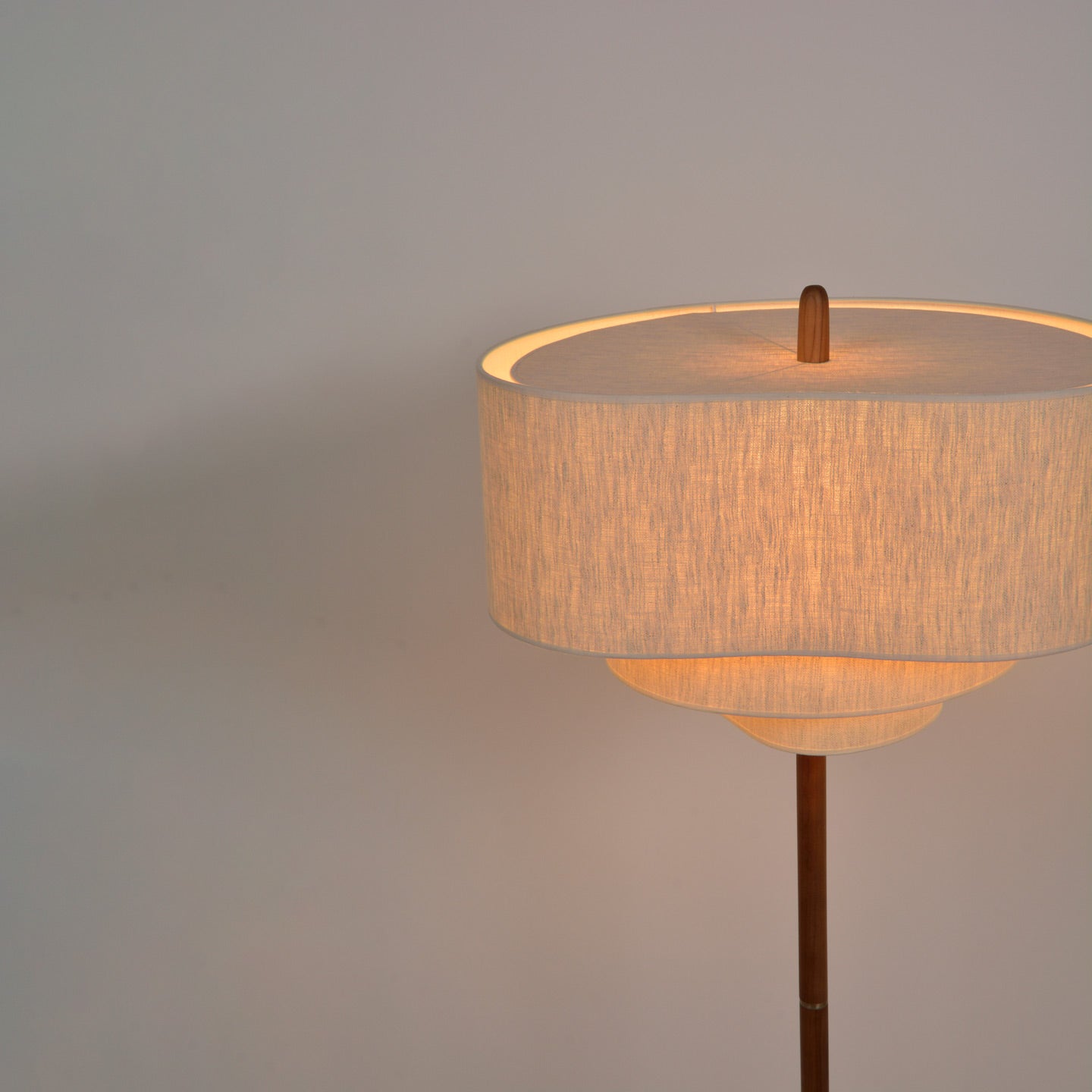 Pebble - Floor Lamp