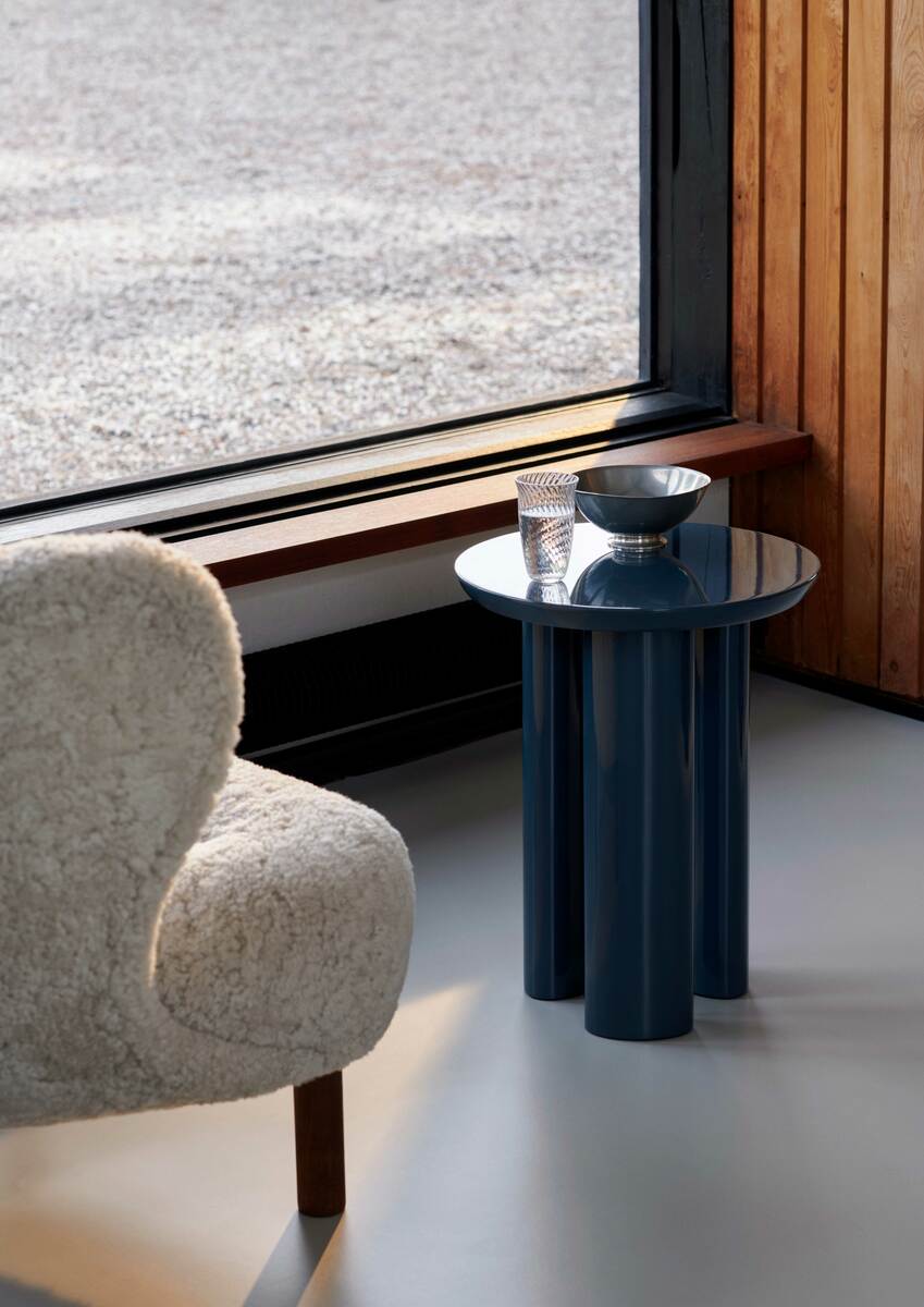Tung JA3 side table, steel blue