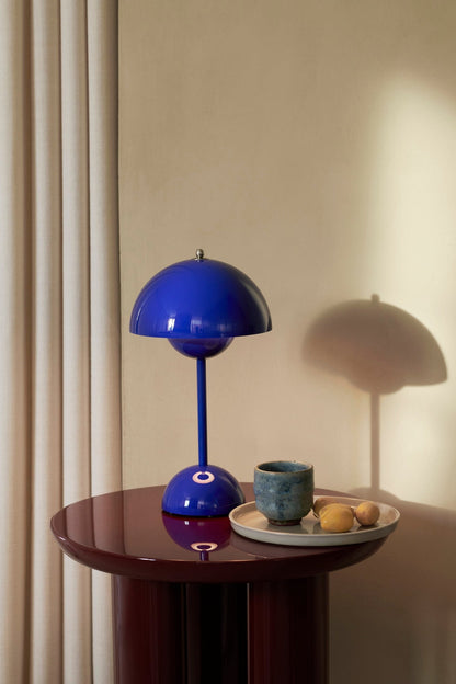Tung JA3 side table, burgundy red