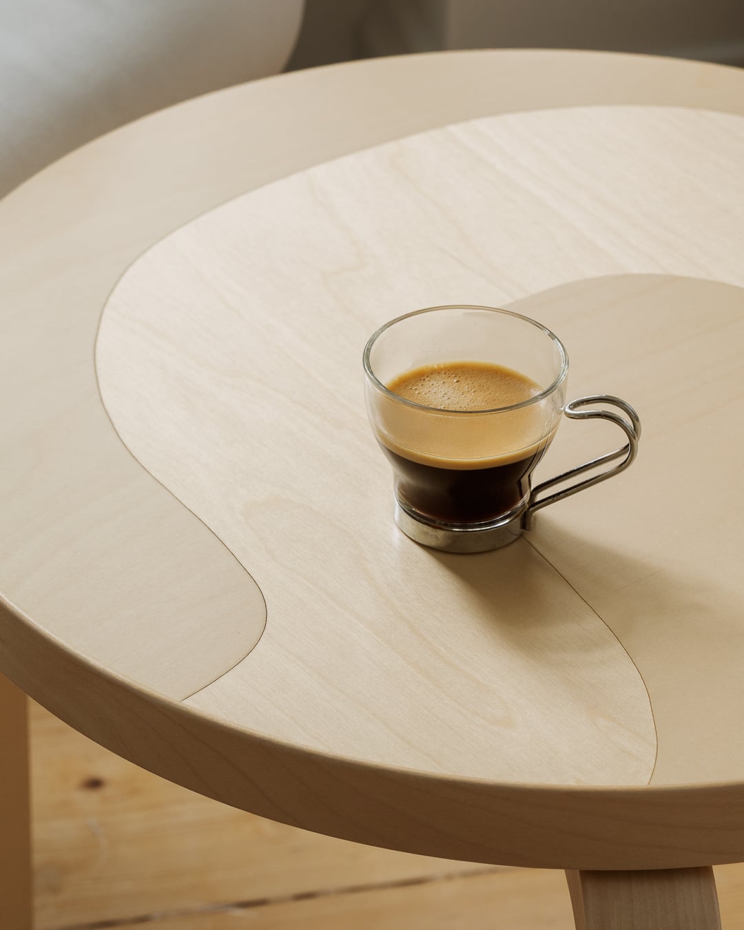 Aalto table 90D, Artek + Marimekko, Seireeni