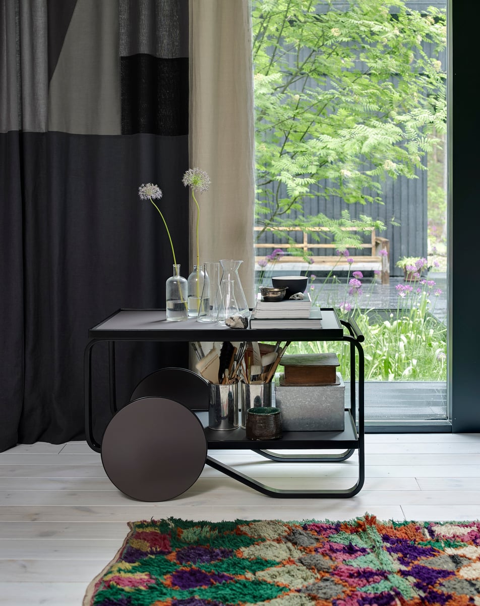 Aalto tea trolley 901, all black
