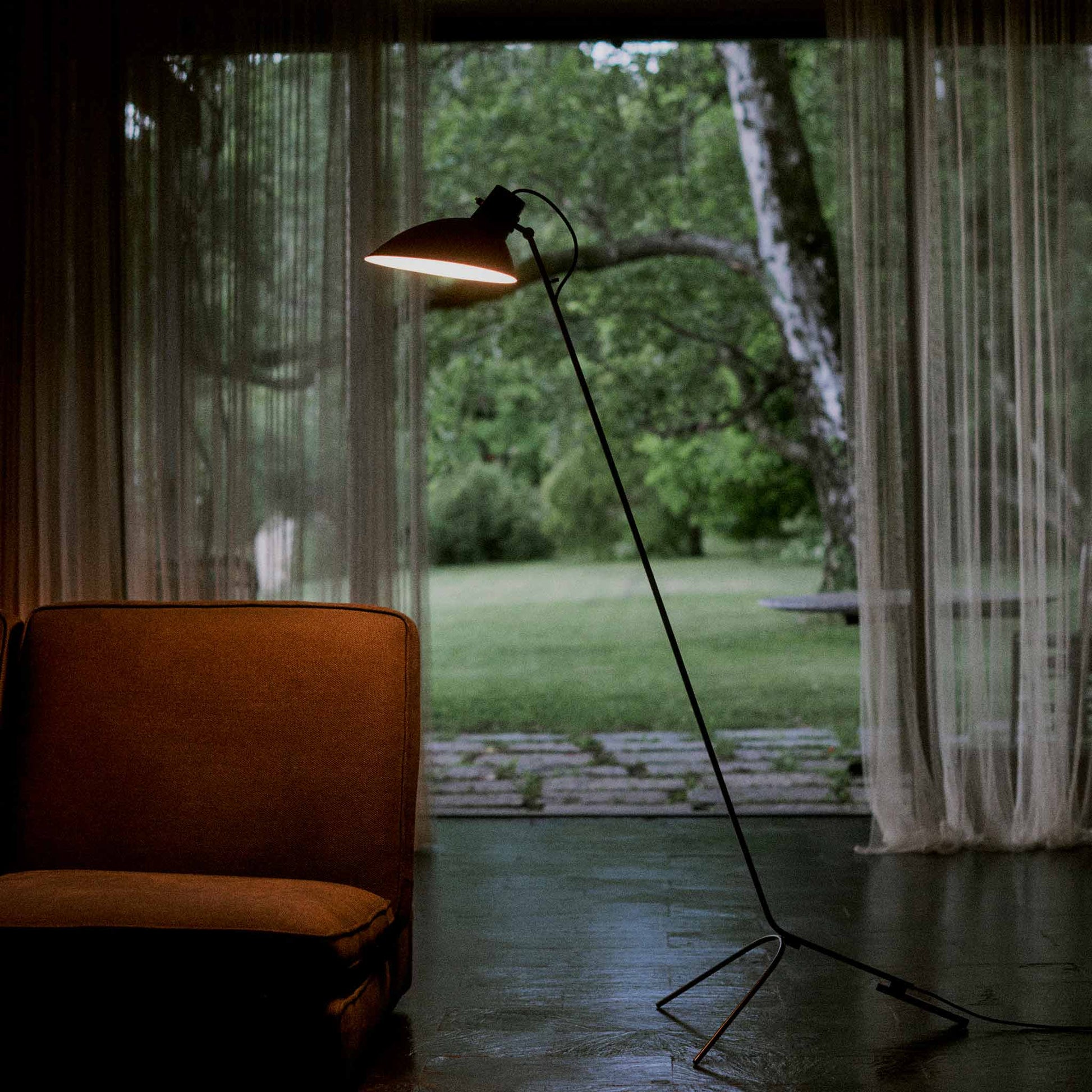 Floor Lamp Vv Cinquanta by Astep #Black Frame / Black Reflector