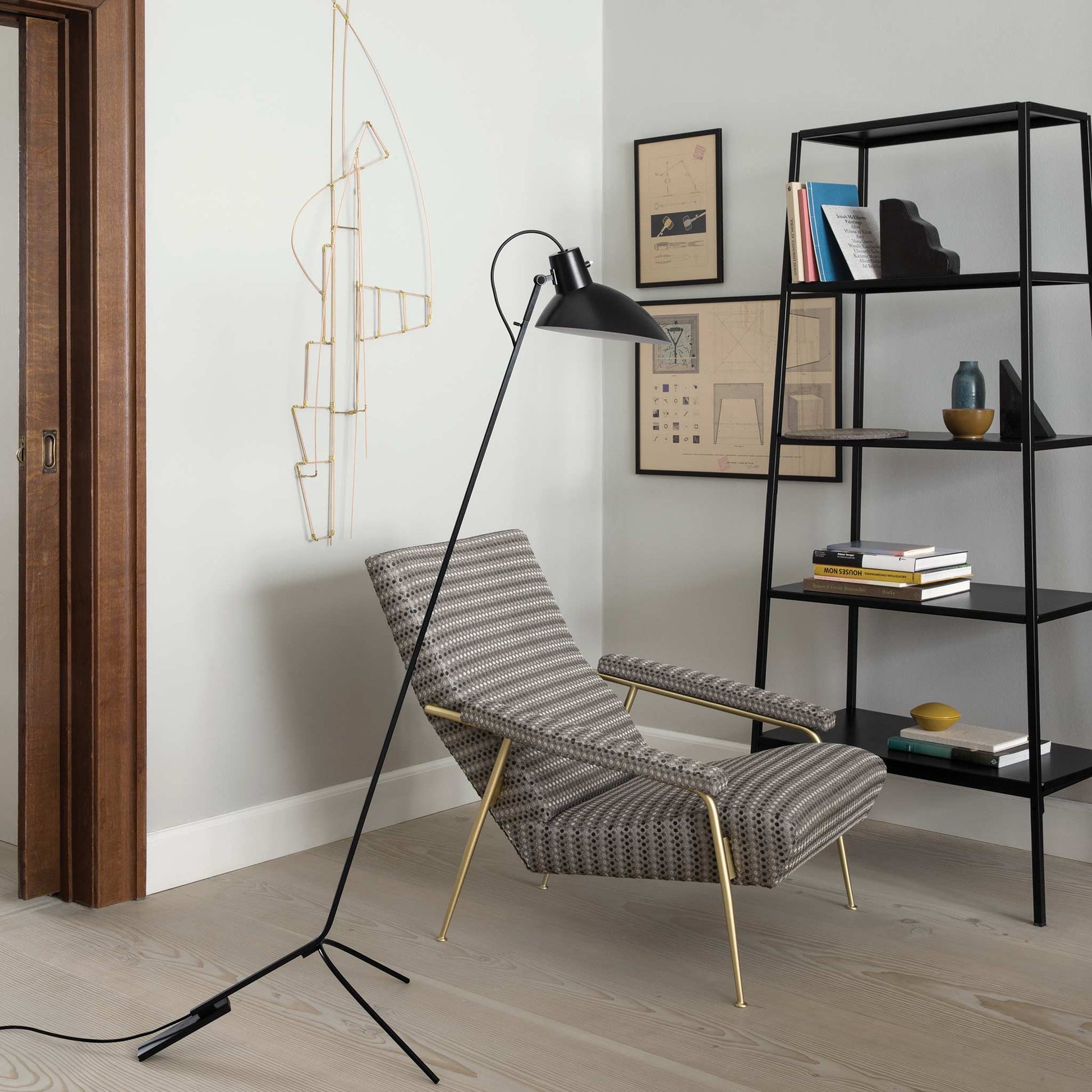 Floor Lamp Vv Cinquanta by Astep #Black Frame / Black Reflector