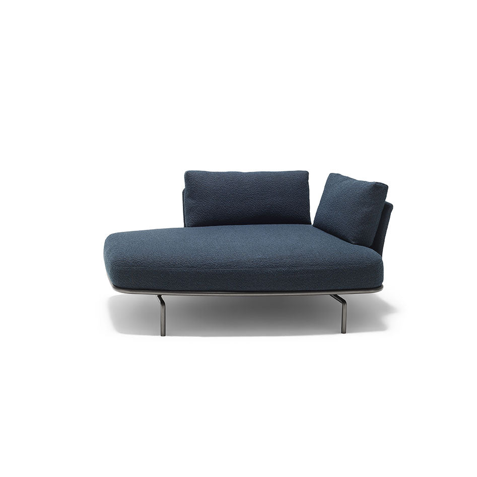 Panoramic - Curved Fabric Sofa by Knoll