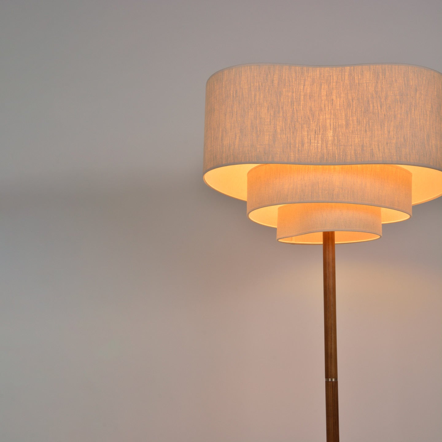 Pebble - Floor Lamp