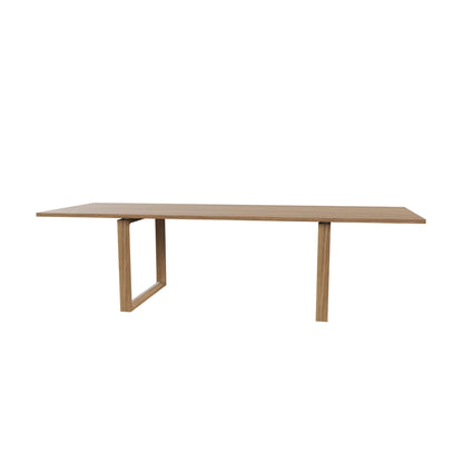 Essay™ - CM27, Dining Table, 272 x 100 cm by Fritz Hansen