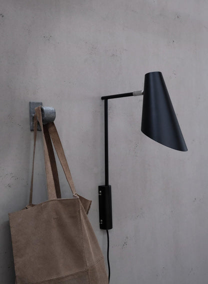 Dyberg Larsen Cale Wall Lamp Black
