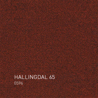 596