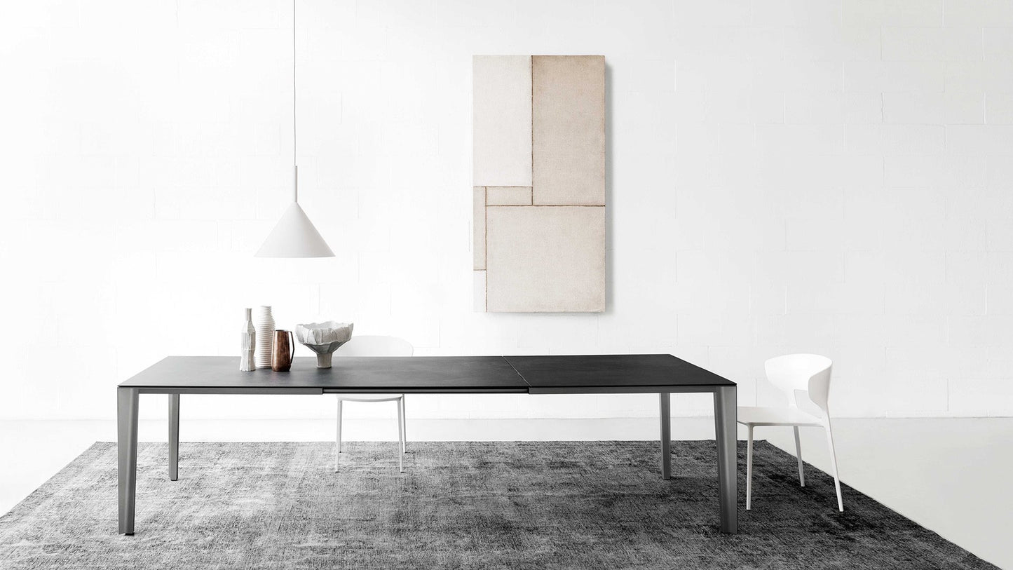 SKIN - Square table