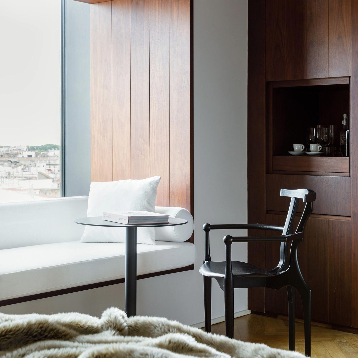 Stackable Ash Chair With Armrests Gaulino by Bd Barcelona Design #Black