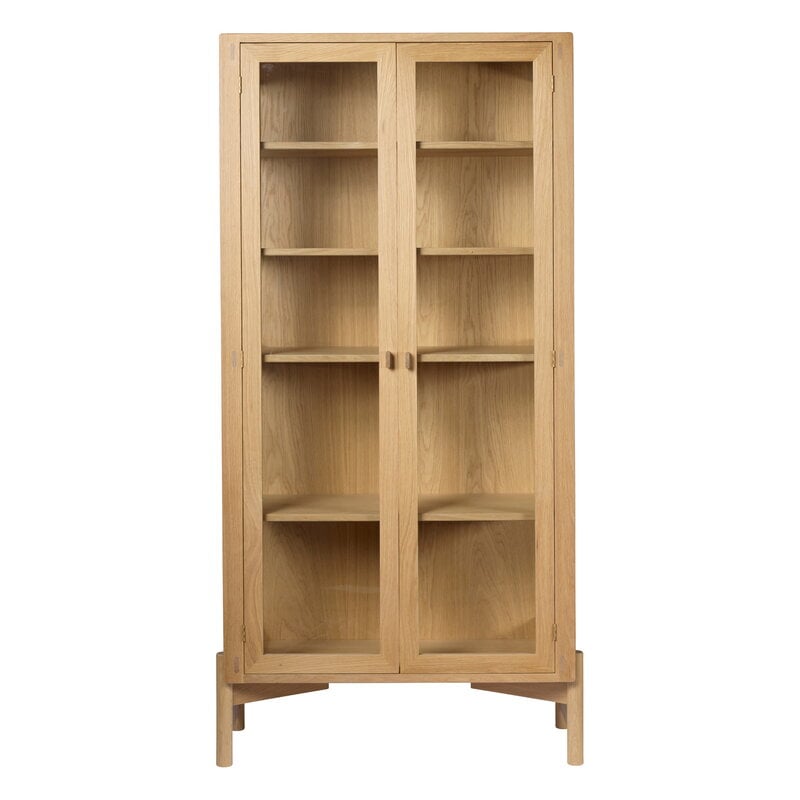 A90 Boderne display case by FDB Møbler #178 cm, lacquered oak #