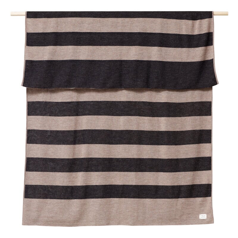 Aymara plaid by Form & Refine #130 x 190 cm,  pattern Ribbon #