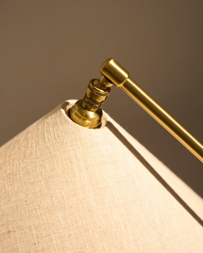 Gräshoppa table lamp, brass - canvas
