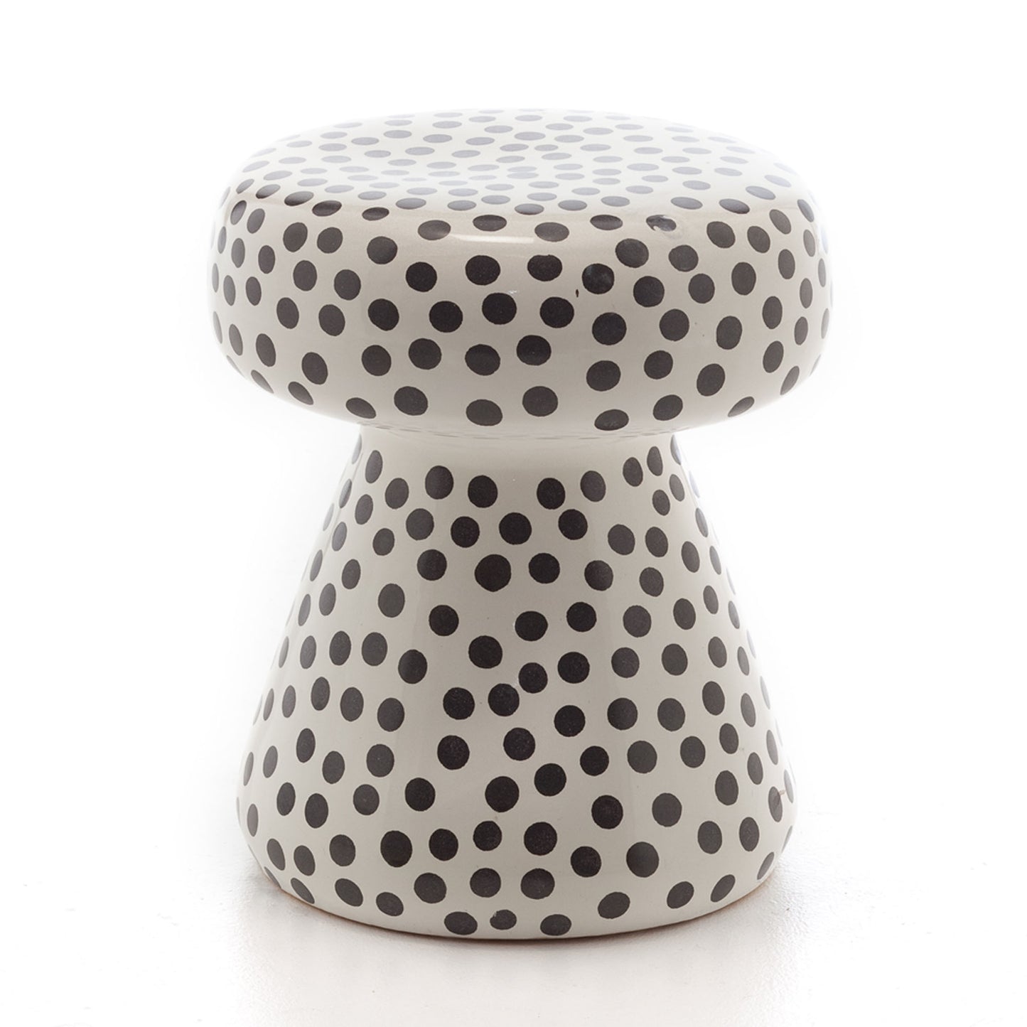 INOUT 44 - Cement stool / coffee table