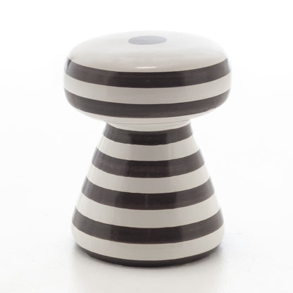 INOUT 44 - Cement stool / coffee table