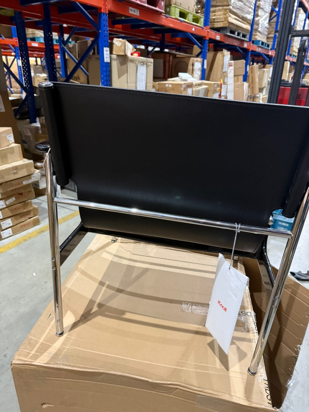 [국내재고] (B급) 폴록 - 가죽 암체어 (10% 추가할인)