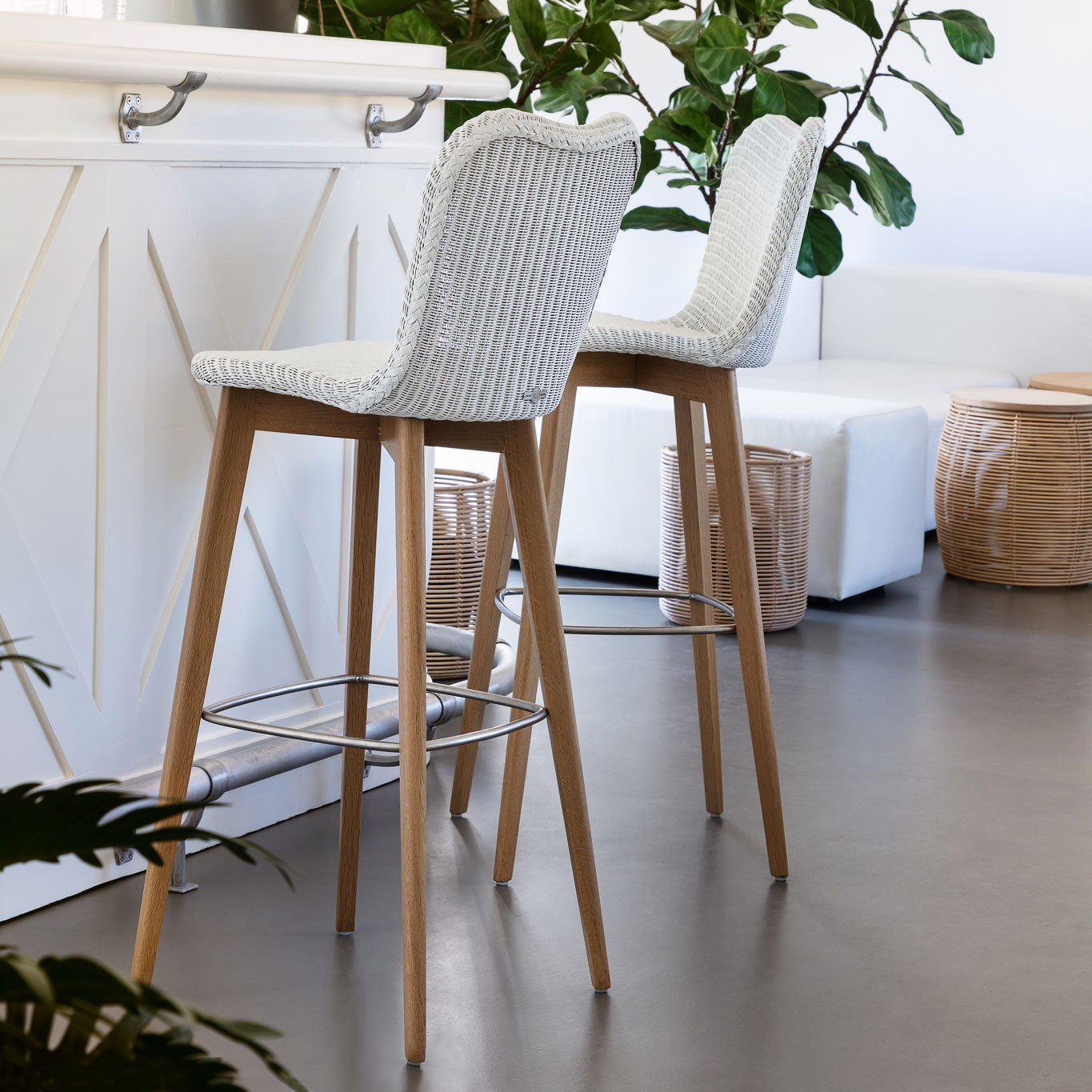 High Lloyd Loom Bar Stool With Back Lily by Vincent Sheppard