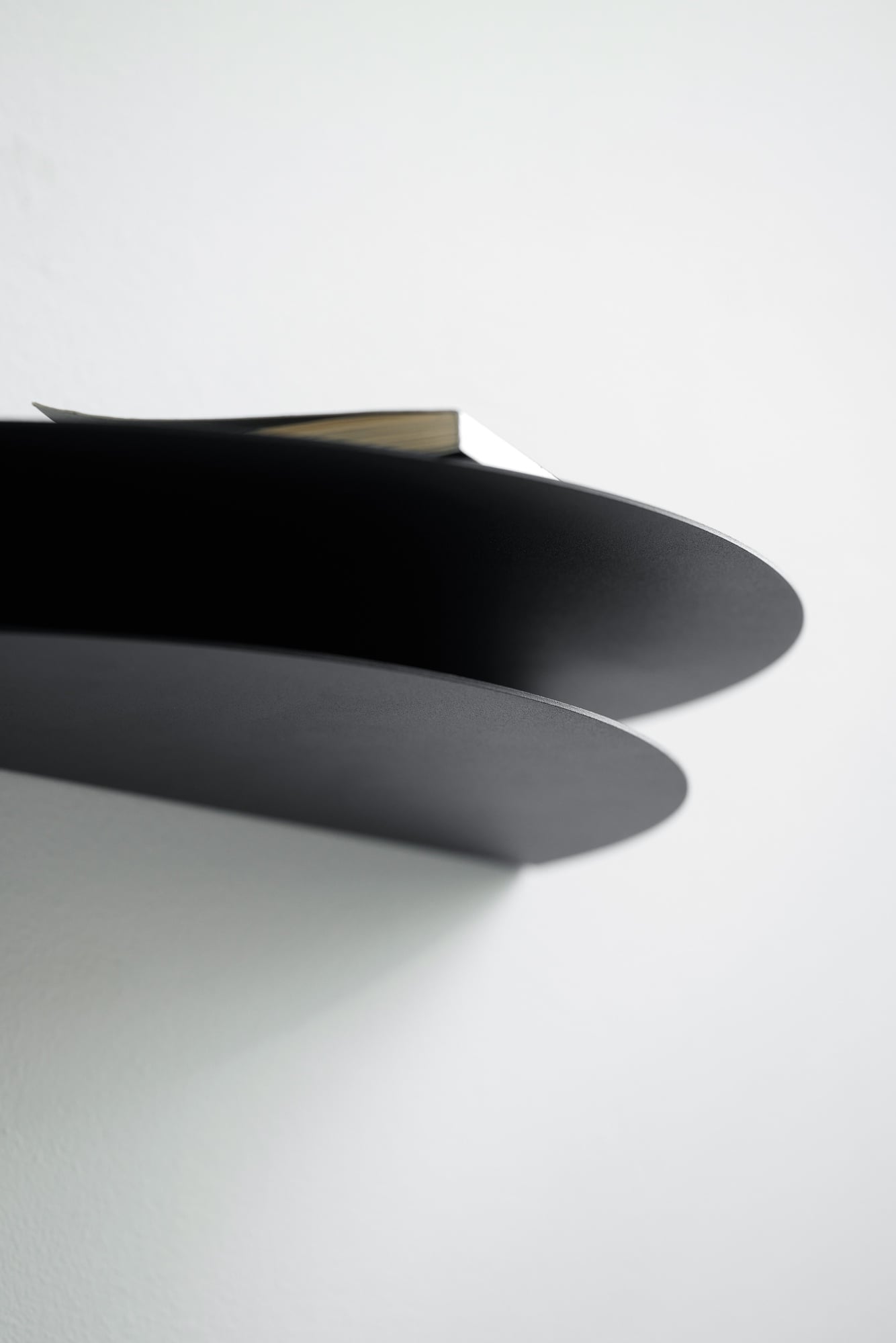 Half Moon shelf, small, black