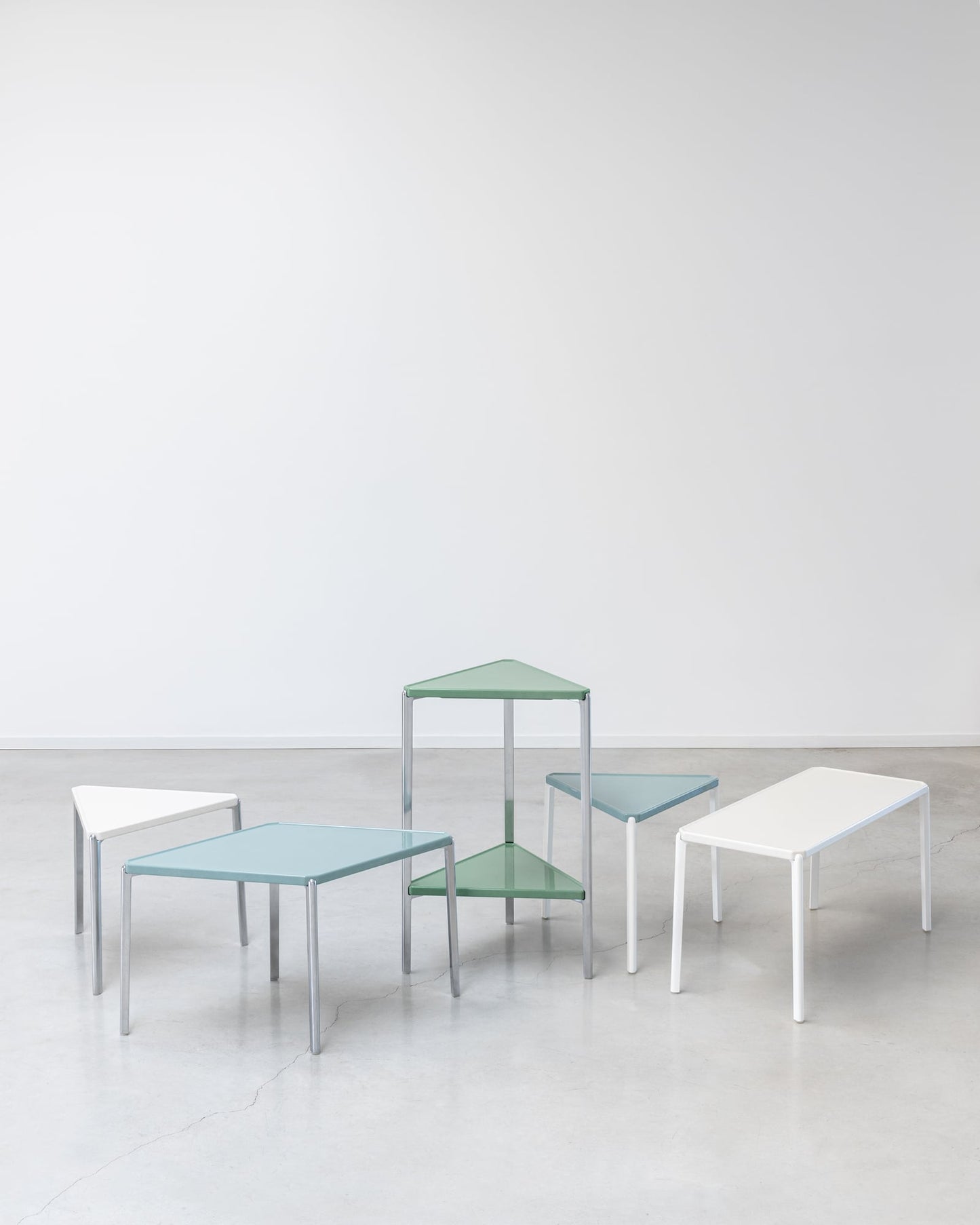 Tambour low table, 44 cm, white