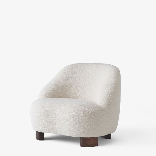 Margas Lc1 - Fabric Easy Chair With Armrests by &Tradition #Oiled Walnut w. Karakorum 001