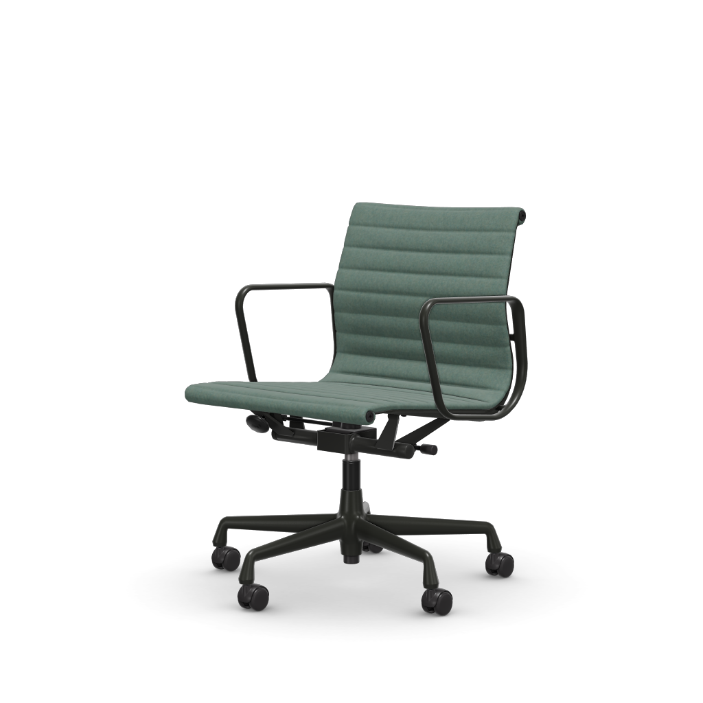 Aluminium Chairs EA 117 – Work (Cover material - Fabric Cosy 2)