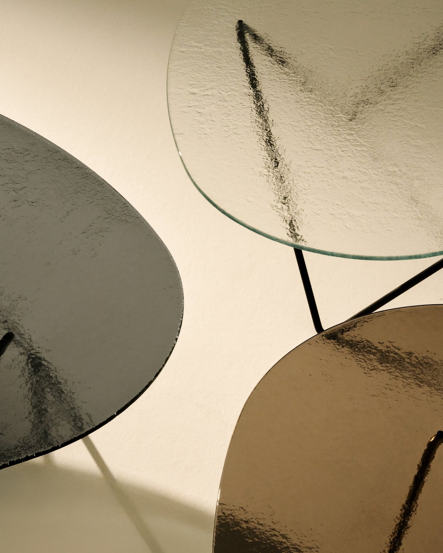 Pedrera coffee table, black - transparent structured glass