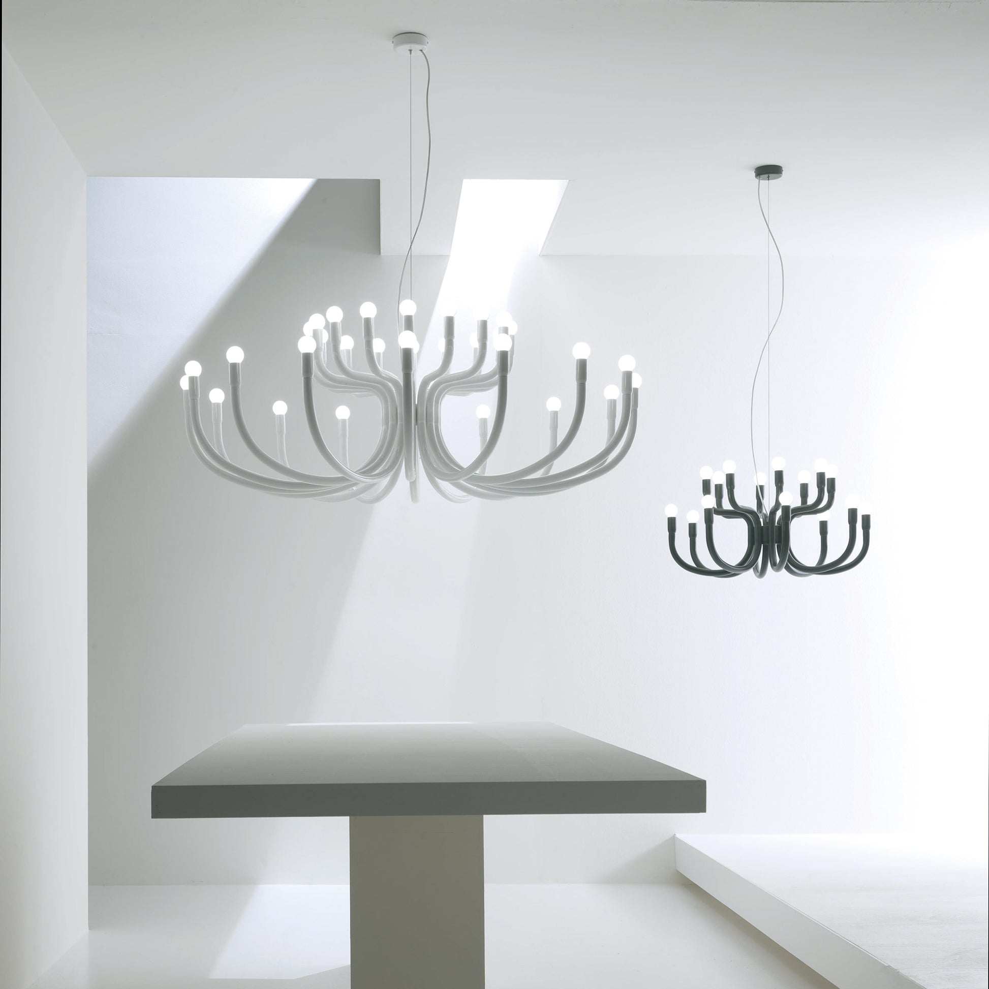 Snoob - Aluminium Pendant Lamp by Karman #Ø73 x H35 cm / Black