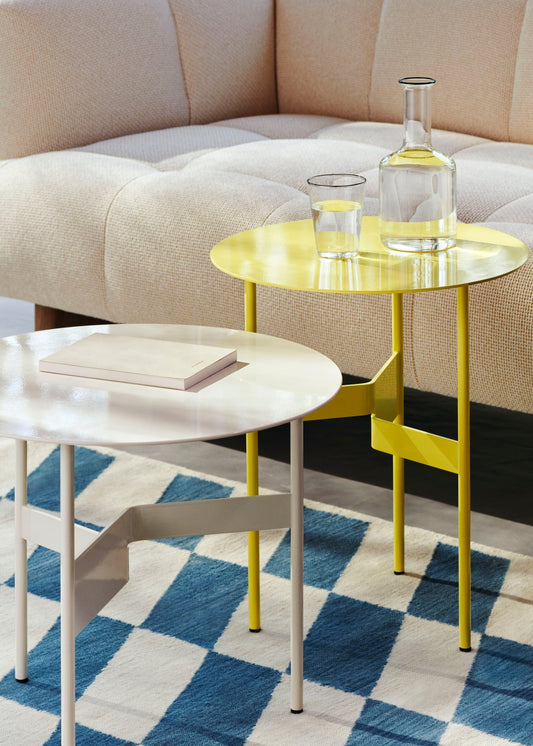 Shim coffee table, diam. 54 cm, h. 44 cm, eggshell