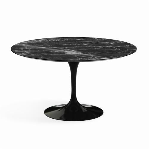 Saarinen Round Dining Table Ø137 by Knoll