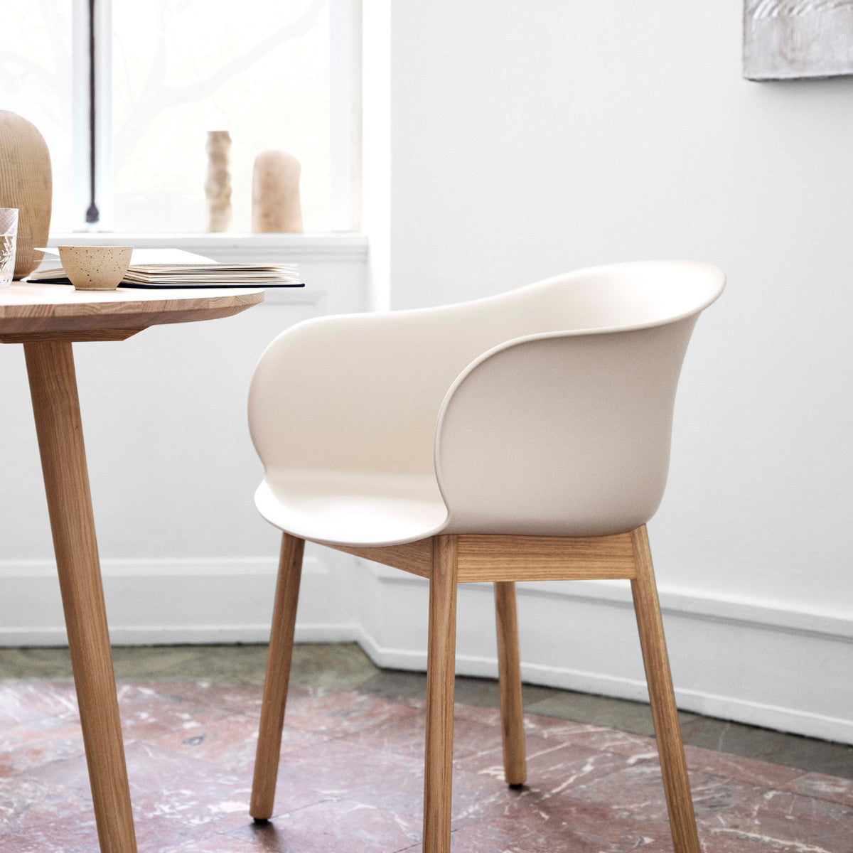 Elefy Armchair JH30