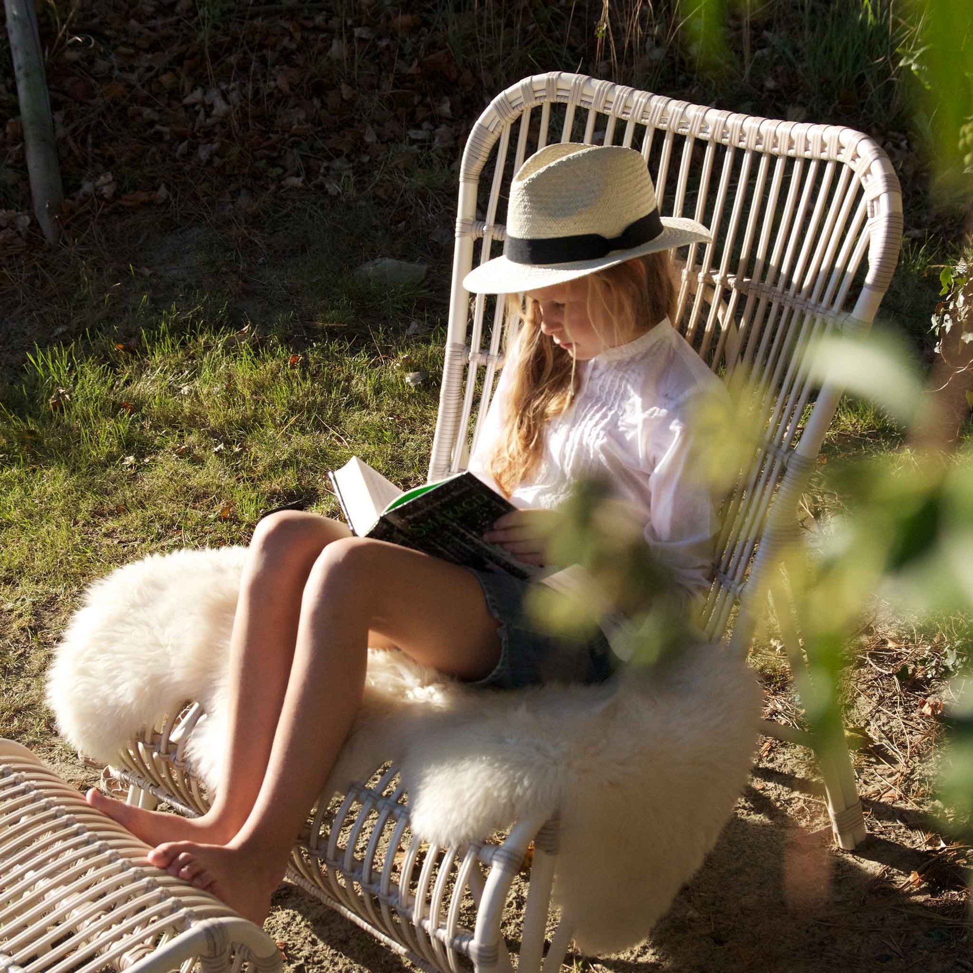 Wicker garden Lounge Chair Lucy by Vincent Sheppard