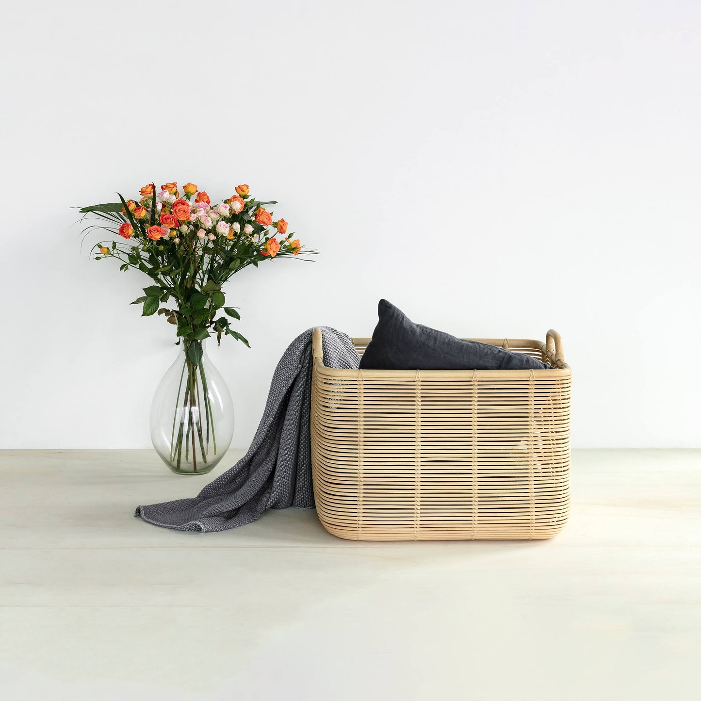 Rattan Basket Vivi by Vincent Sheppard