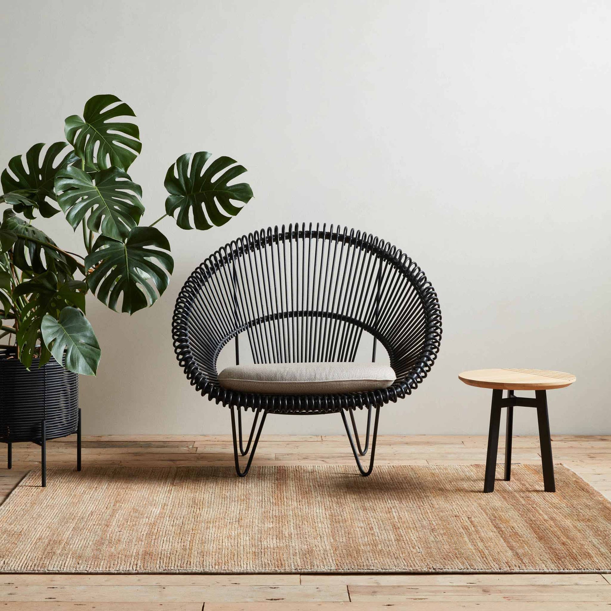 Round Wicker Vase Ivo by Vincent Sheppard