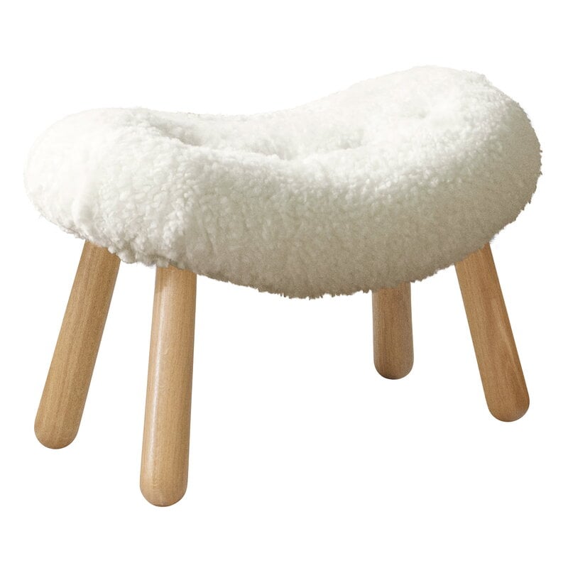 Arctander ottoman by Paustian # Offwhite sheepskin - lacquered oak #