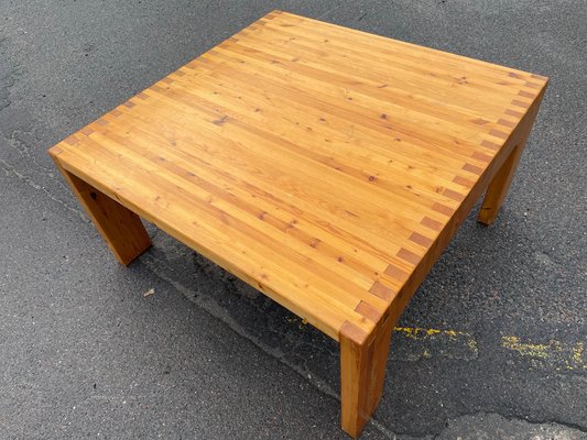 A Danish Mid-Century Modern Brutalist Coffee Table in Pine from the 1970´s, 1972-MXB-1446912