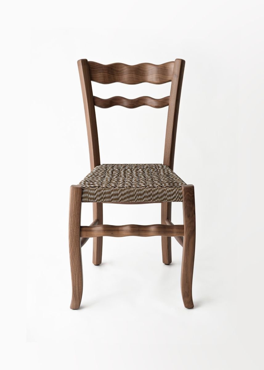 A Signurina - Mora Chair in Walnut by Antonio Aricò for MYOP