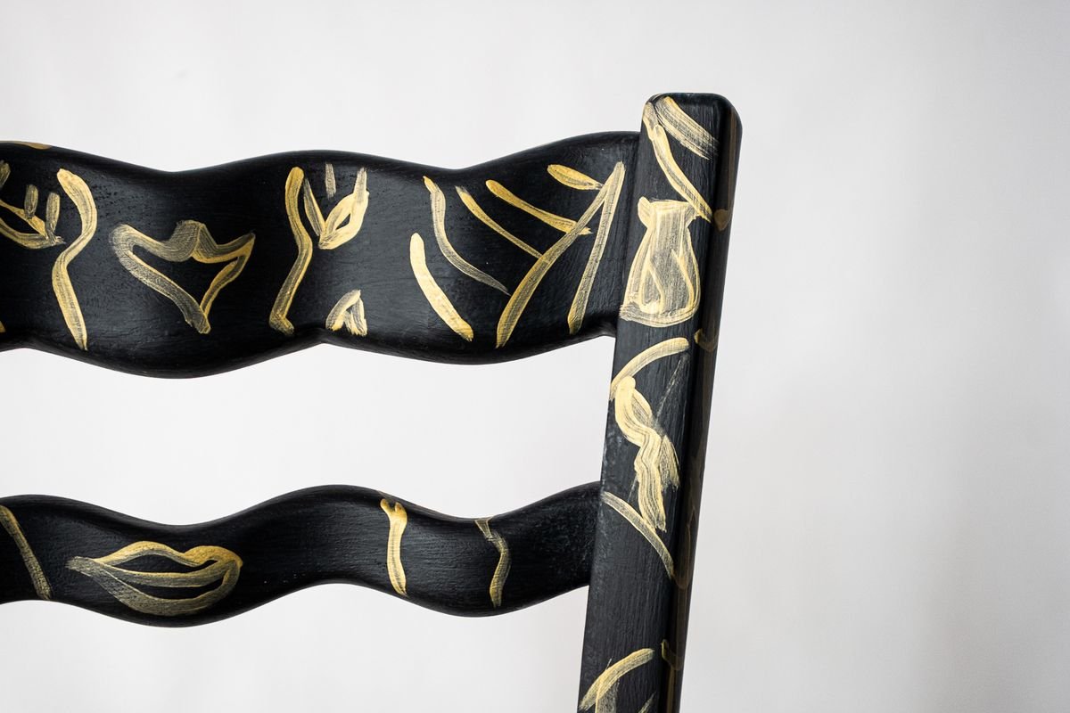 A Signurina - Pupara Chair in Hand-Painted Ashwood by Antonio Aricò for MYOP