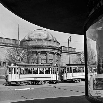 A Tram Passes the Kunsthalle at Hamburg, Germany 1938, Printed 2021-DYV-992034