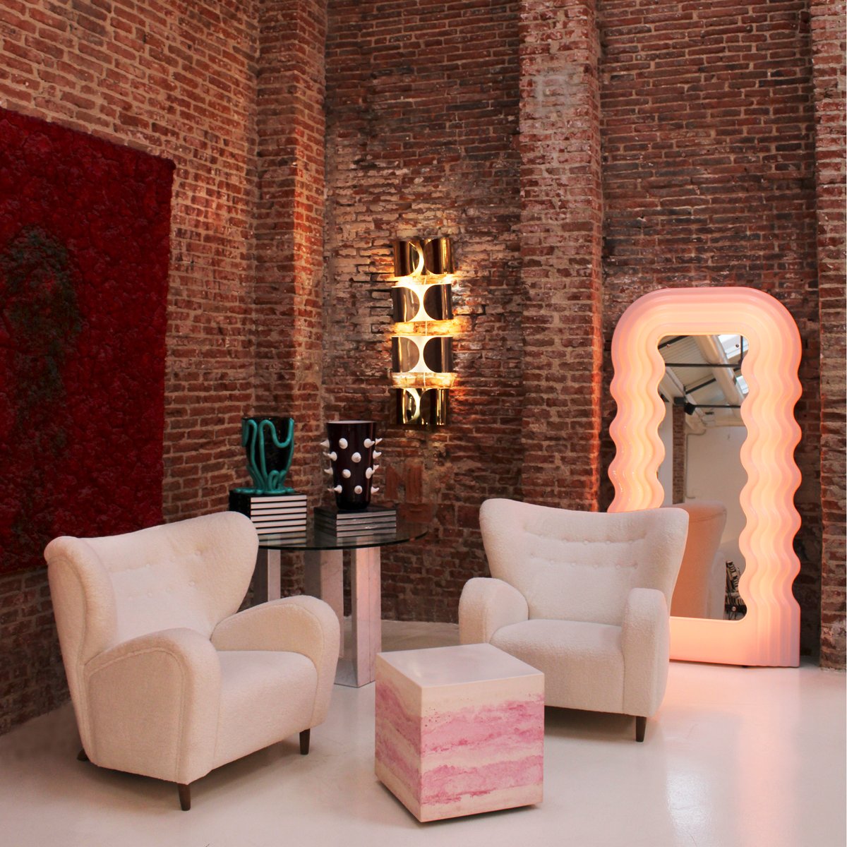 Acrylic and Pink Neon Ultrafragola Mirror Lamp by Ettore Sottsass