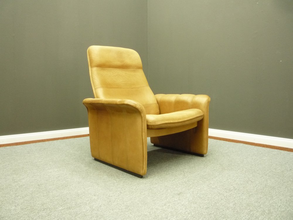 Adjustable DS-50 Lounge Chair and Footstool in Buffalo Leather from De Sede, 1970s, Set of 2