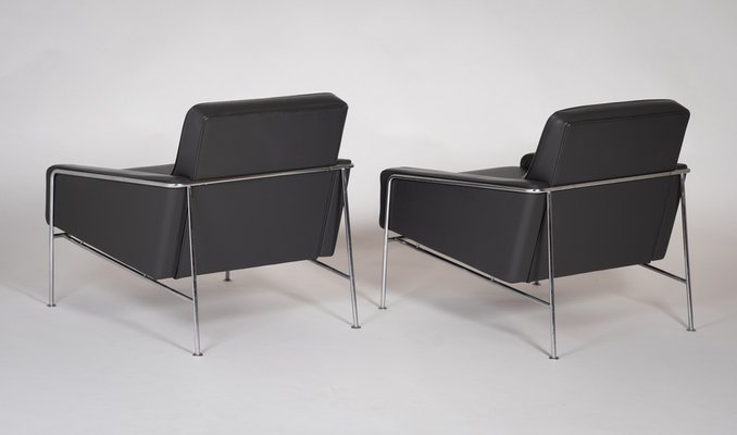 Airport Lounge Chairs by Arne Jacobsen for Fritz Hansen, 1960s, Set of 2-ZGQ-1378507